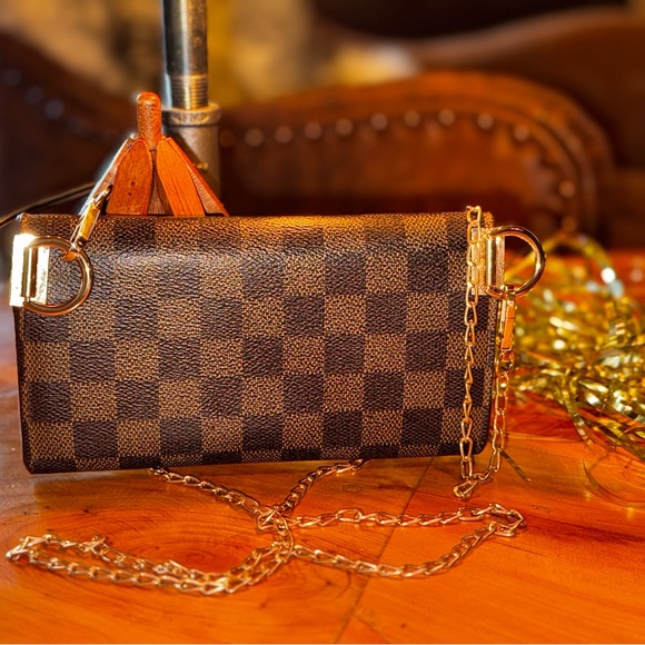 Louis Vuitton vintage DAMIER long Sarah wallet converted Crossbody - Picture 4 of 17